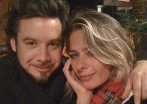 "Tem que dar beijo na boca de língua! Selinho a gente dá em amigo"